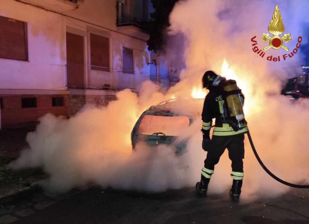 incendio auto nardò