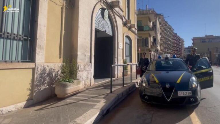 guardia di finanza putignano